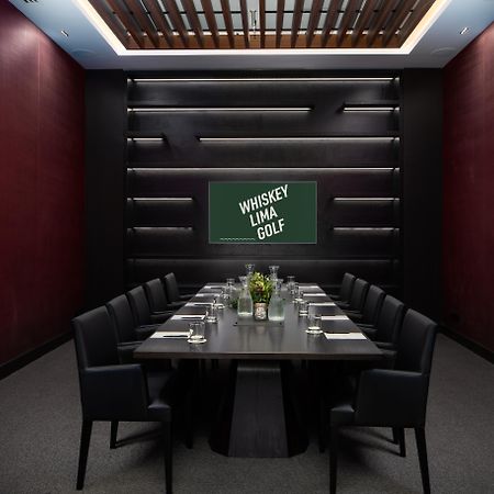 Отель Rydges Wellington Airport Экстерьер фото