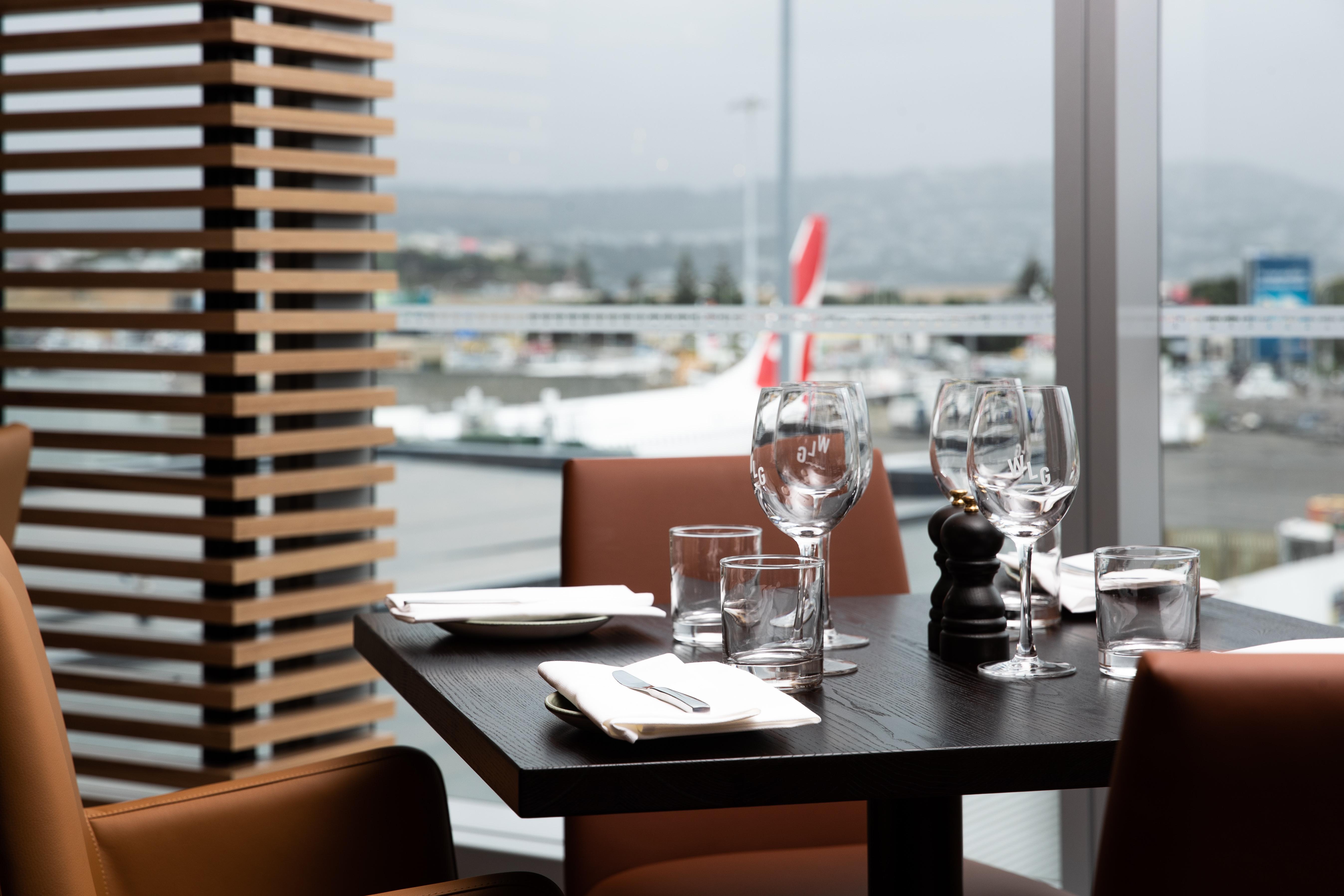 Отель Rydges Wellington Airport Экстерьер фото