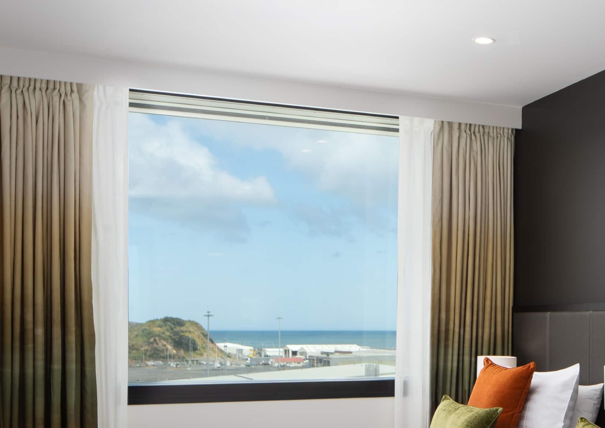 Отель Rydges Wellington Airport Экстерьер фото